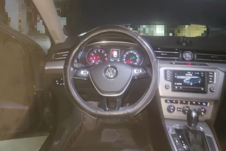 Used Volkswagen Variant 2016 280TSI Two-Wheel-Drive Comfort Edition Steering Wheel