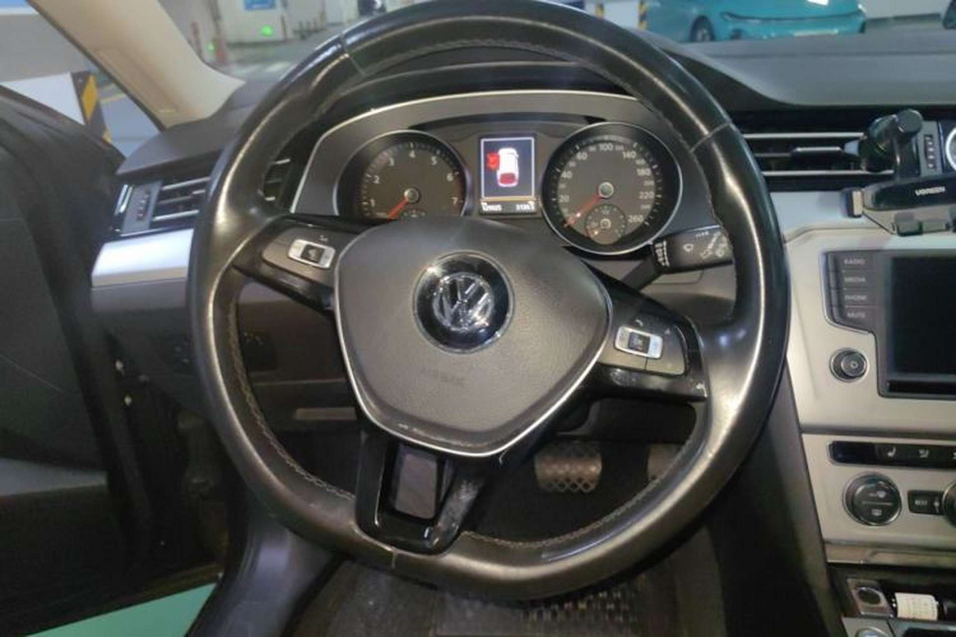 Used Volkswagen Variant 2016 380TSI Two-Wheel-Drive Style Edition Steering Wheel