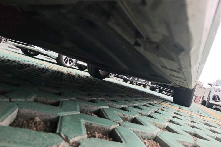 Used Volkswagen Variant 2016 380TSI Two-Wheel Drive R-Line Version Chassis Front Left