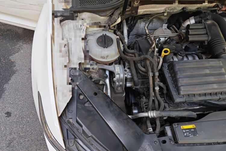 Used Volkswagen Variant 2016 280TSI Two-Wheel-Drive Comfort Edition Engine Bay Right