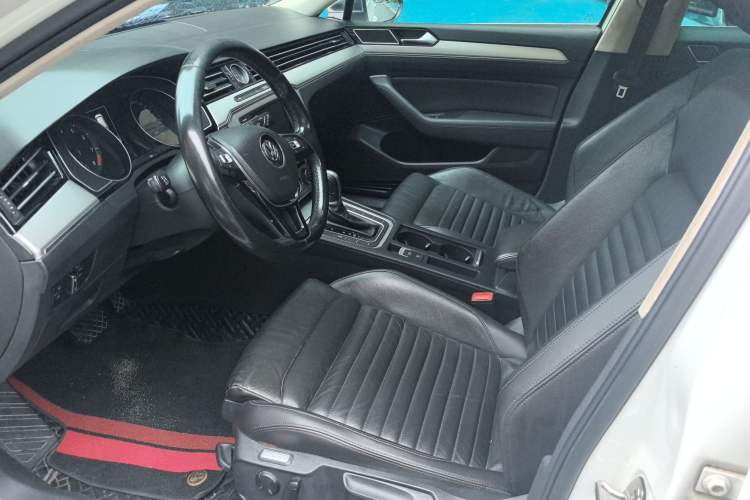 Used Volkswagen Variant 2016 280TSI Two-Wheel-Drive Comfort Edition Interior 1