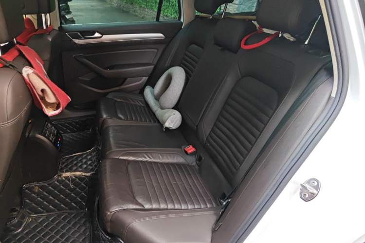 Used Volkswagen Variant 2016 280TSI Two-Wheel-Drive Comfort Edition Left Rear Seat
