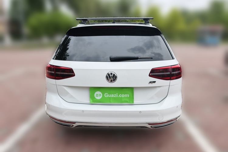 Used Volkswagen Variant 2016 380TSI Two-Wheel Drive R-Line Version Rear