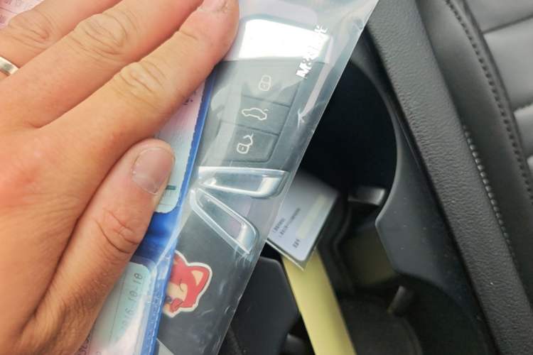 Used Volkswagen Variant 2016 380TSI Two-Wheel Drive R-Line Version Vehicle Key