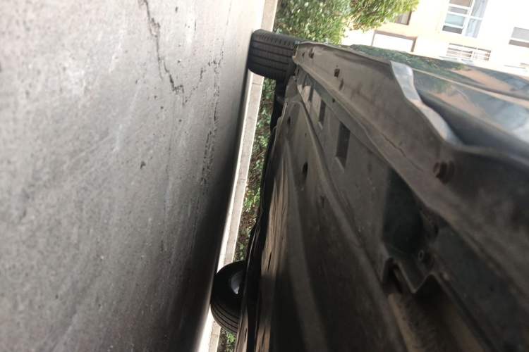 Used Volkswagen Variant  Chassis Front Right