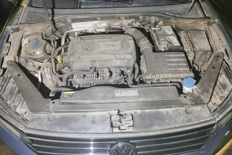 Used Volkswagen Variant 2017 380TSI Two-Wheel Drive Comfort Edition Engine Bay