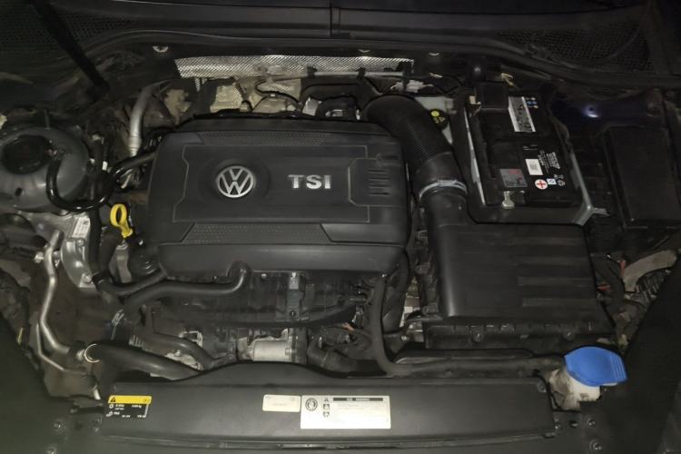 Used Volkswagen Variant 2017 380TSI Two-Wheel Drive Comfort Edition Engine Bay