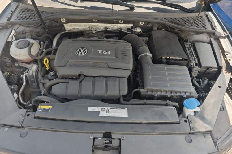 Used Volkswagen Variant 2017 380TSI Two-Wheel Drive Comfort Edition Engine Bay