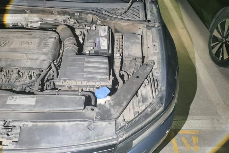 Used Volkswagen Variant 2017 380TSI Two-Wheel Drive Comfort Edition Engine Bay Left