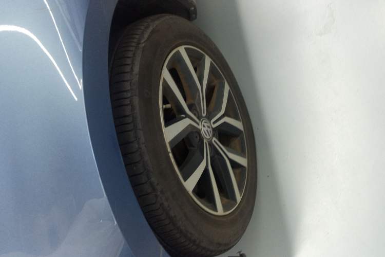 Used Volkswagen Variant 2017 380TSI Two-Wheel Drive Comfort Edition Exterior 7