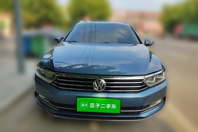 Used Volkswagen Variant 2017 380TSI Two-Wheel Drive Comfort Edition Front