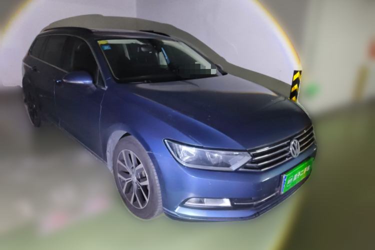 Used Volkswagen Variant 2017 280TSI Two-Wheel-Drive Comfort Edition Front Right 45 Deg