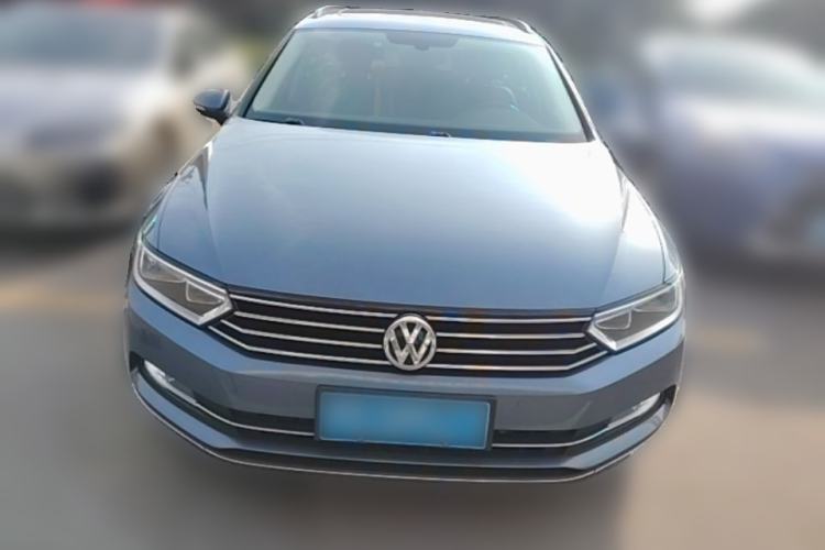 Used Volkswagen Variant  Front