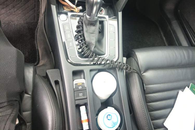 Used Volkswagen Variant  Gear Lever