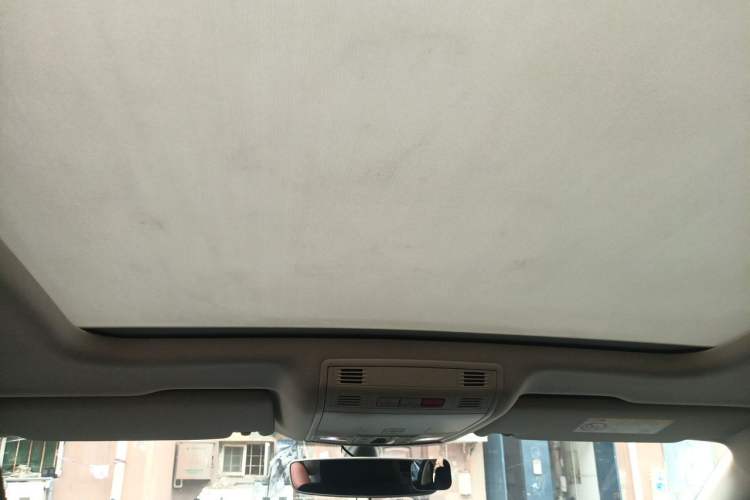 Used Volkswagen Variant  Headliner