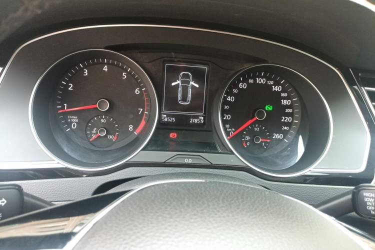 Used Volkswagen Variant  Instrument Cluster