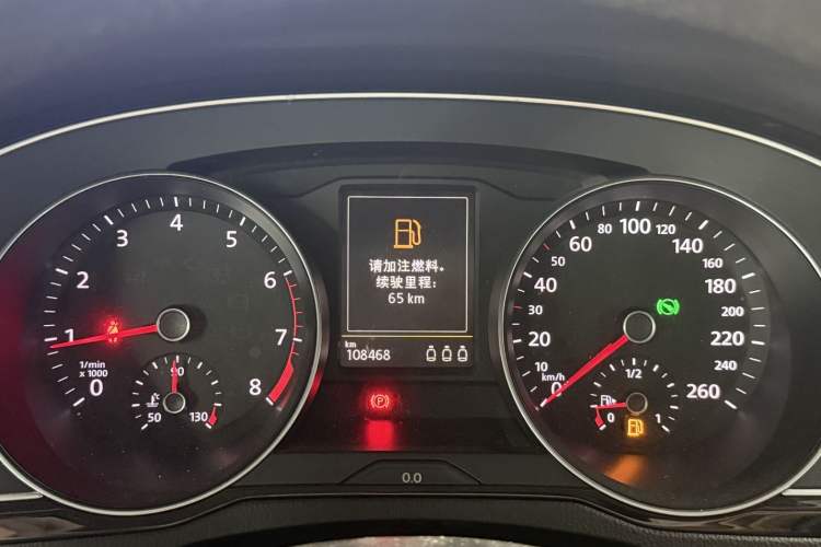 Used Volkswagen Variant 2017 380TSI Two-Wheel Drive Comfort Edition Odometer Close Up