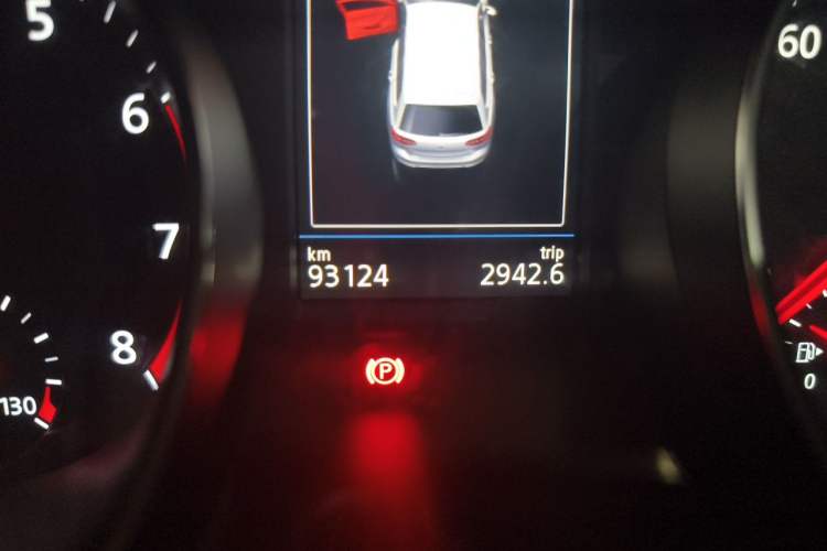 Used Volkswagen Variant 2017 380TSI Two-Wheel Drive Comfort Edition Odometer Close Up