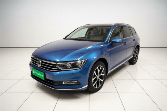 Ojetý Volkswagen Variant 2017 380TSI Two-Wheel Drive Comfort Edition