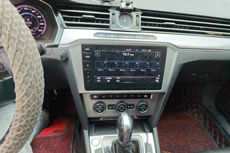 Used Volkswagen Variant 2017 380TSI Four-Wheel Drive Longitudinal Version Audio And AC Panel