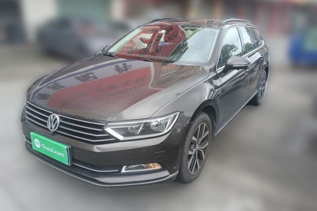 Used Volkswagen Variant 2017 380TSI Two-Wheel Drive Comfort Edition