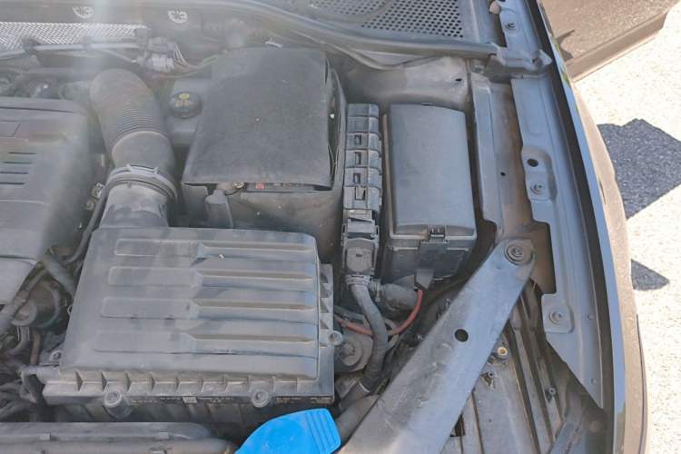 Used Volkswagen Variant 2017 380TSI Two-Wheel Drive Comfort Edition Engine Bay Left