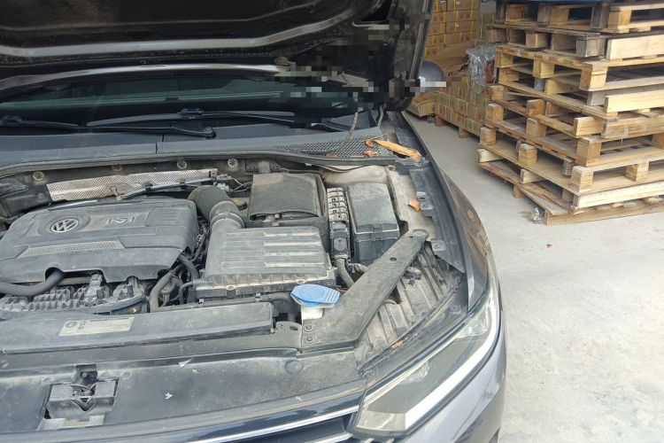 Used Volkswagen Variant 2017 380TSI Two-Wheel Drive Comfort Edition Engine Bay Left