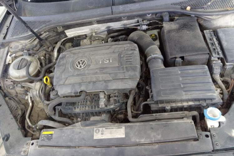 Used Volkswagen Variant 2017 380TSI Two-Wheel Drive Comfort Edition Engine Bay