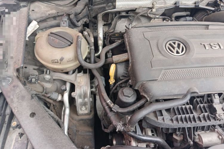 Used Volkswagen Variant 2017 380TSI Two-Wheel Drive Comfort Edition Engine Bay Right