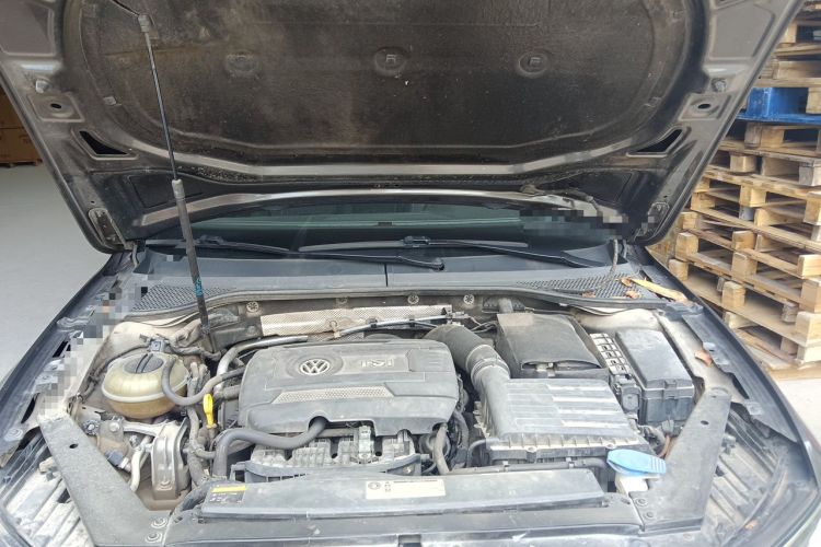 Used Volkswagen Variant 2017 380TSI Two-Wheel Drive Comfort Edition Engine Bay