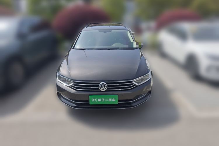 Used Volkswagen Variant 2017 380TSI Two-Wheel Drive Comfort Edition Front