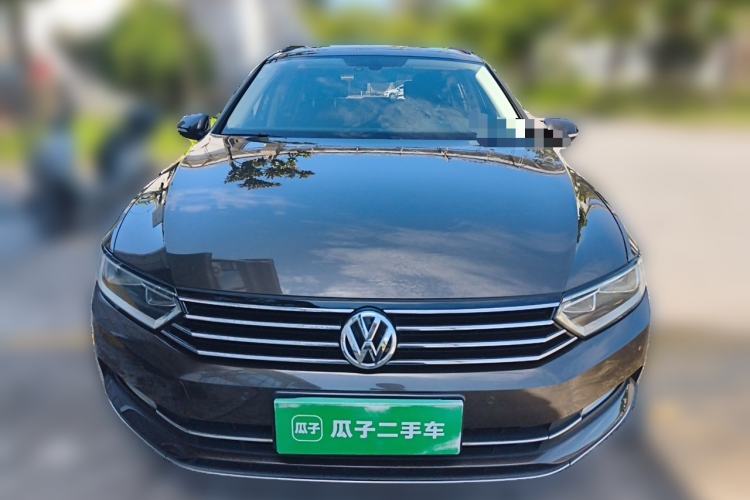 Used Volkswagen Variant 2017 380TSI Two-Wheel Drive Comfort Edition Front