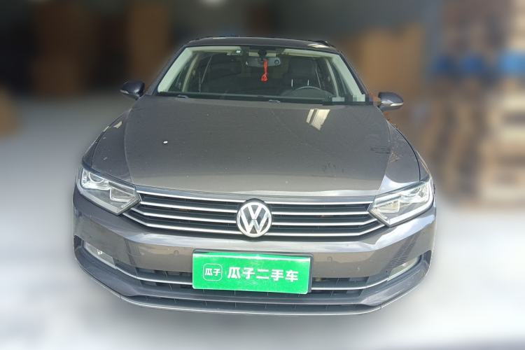Used Volkswagen Variant 2017 380TSI Two-Wheel Drive Comfort Edition Front