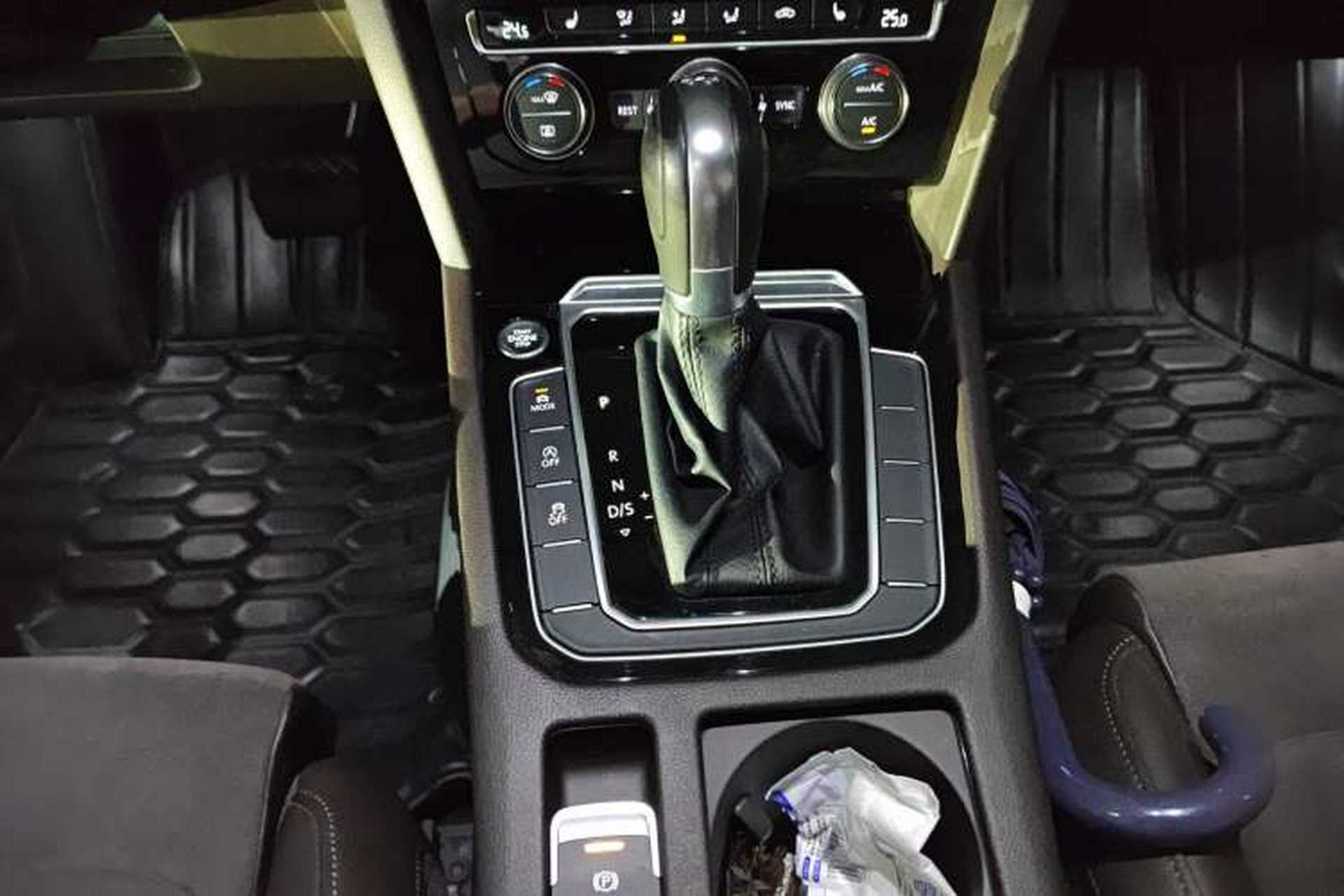 Used Volkswagen Variant 2017 380TSI Two-Wheel Drive Comfort Edition Gear Lever