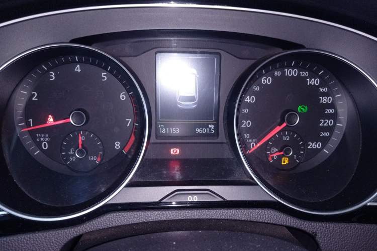 Used Volkswagen Variant 2017 380TSI Two-Wheel Drive Comfort Edition Instrument Cluster