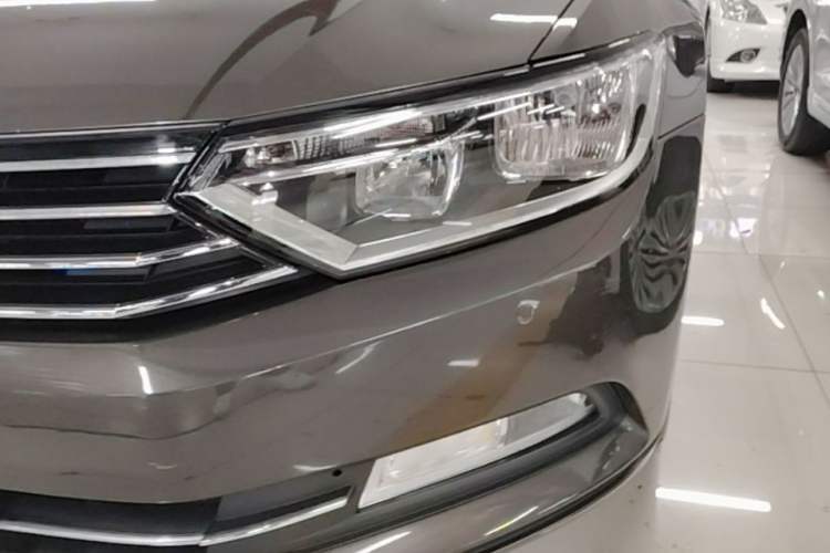 Used Volkswagen Variant 2017 280TSI Two-Wheel-Drive Comfort Edition Left Front Headlight