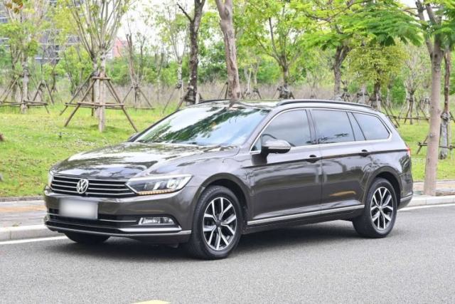 Used Volkswagen Variant 2017 380TSI Two-Wheel Drive Comfort Edition