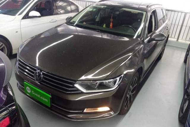 Used Volkswagen Variant 2017 380TSI Two-Wheel Drive Comfort Edition
