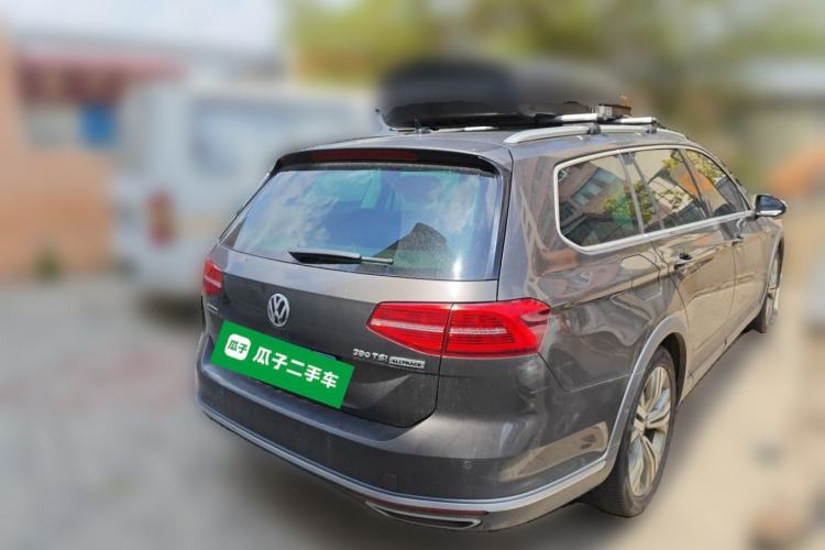 Used Volkswagen Variant 2017 380TSI Four-Wheel Drive Longitudinal Version Rear Right 45 Deg