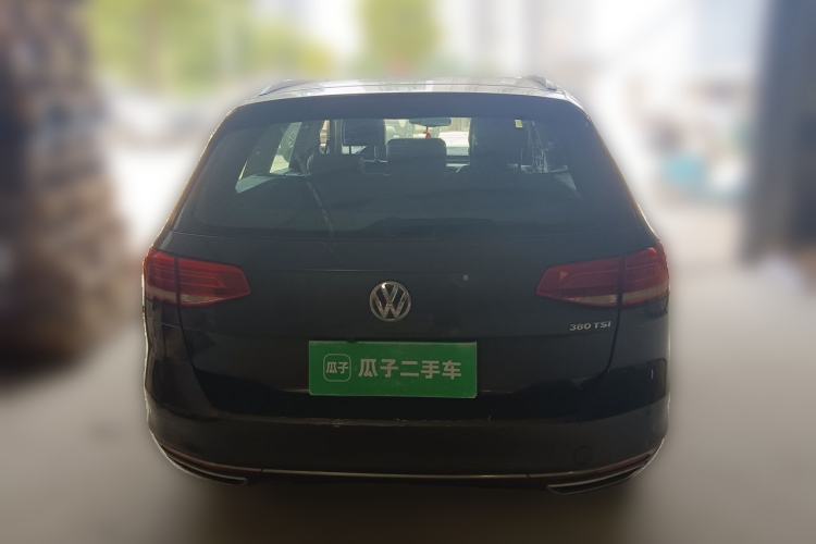 Used Volkswagen Variant 2017 380TSI Two-Wheel Drive Comfort Edition Rear
