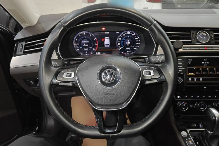 Used Volkswagen Variant 2017 380TSI Two-Wheel Drive Comfort Edition Steering Wheel