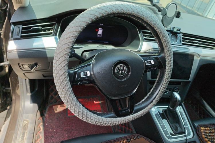 Used Volkswagen Variant 2017 380TSI Four-Wheel Drive Longitudinal Version Steering Wheel
