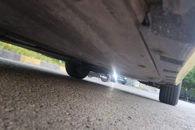 Used Volkswagen Variant 2017 380TSI Two-Wheel Drive Comfort Edition Chassis Front Left