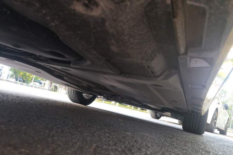 Used Volkswagen Variant 2017 380TSI Two-Wheel Drive Comfort Edition Chassis Rear Right