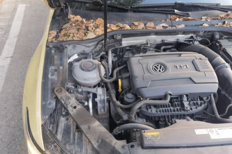 Used Volkswagen Variant 2017 380TSI Two-Wheel Drive Comfort Edition Engine Bay Right