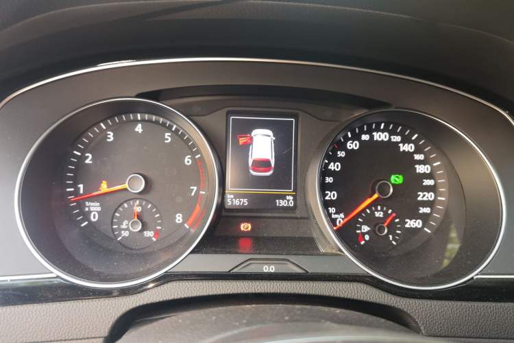 Used Volkswagen Variant 2017 380TSI Two-Wheel Drive Comfort Edition Instrument Cluster