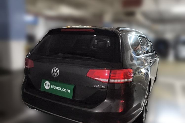 Used Volkswagen Variant 2017 380TSI Two-Wheel Drive Comfort Edition Rear
