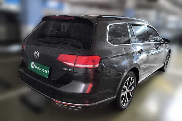 Used Volkswagen Variant 2017 380TSI Two-Wheel Drive Comfort Edition Rear Right 45 Deg