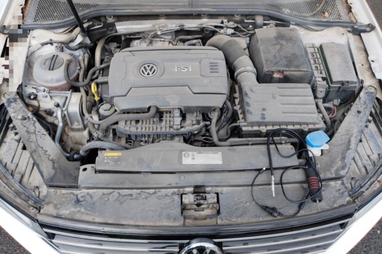 Used Volkswagen Variant 2017 380TSI Two-Wheel Drive Comfort Edition Engine Bay