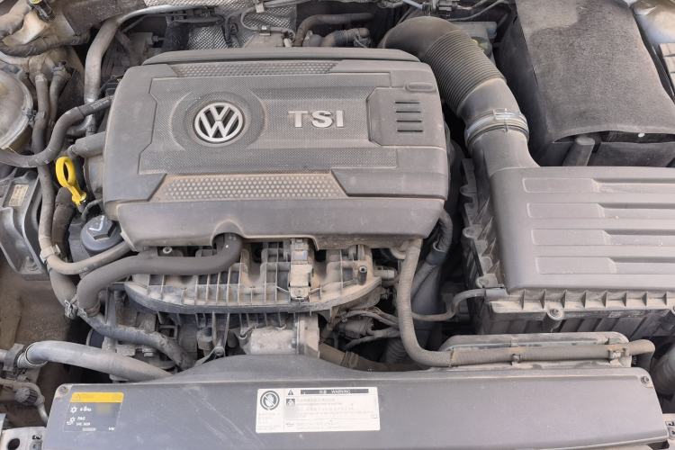 Used Volkswagen Variant 2017 380TSI Two-Wheel Drive Comfort Edition Engine Bay